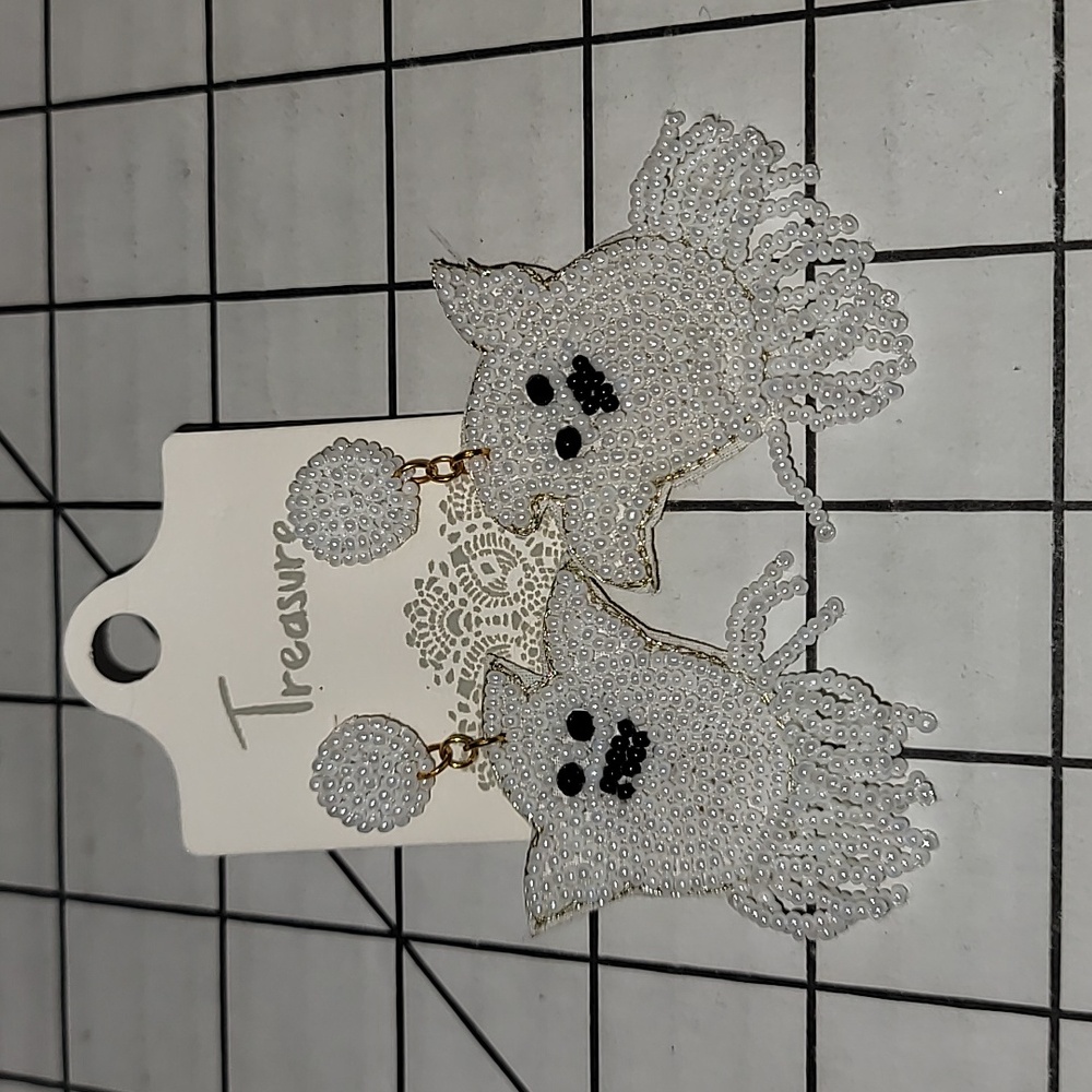 Treasure Ghost Earrings -‎ Seed Beads NIB